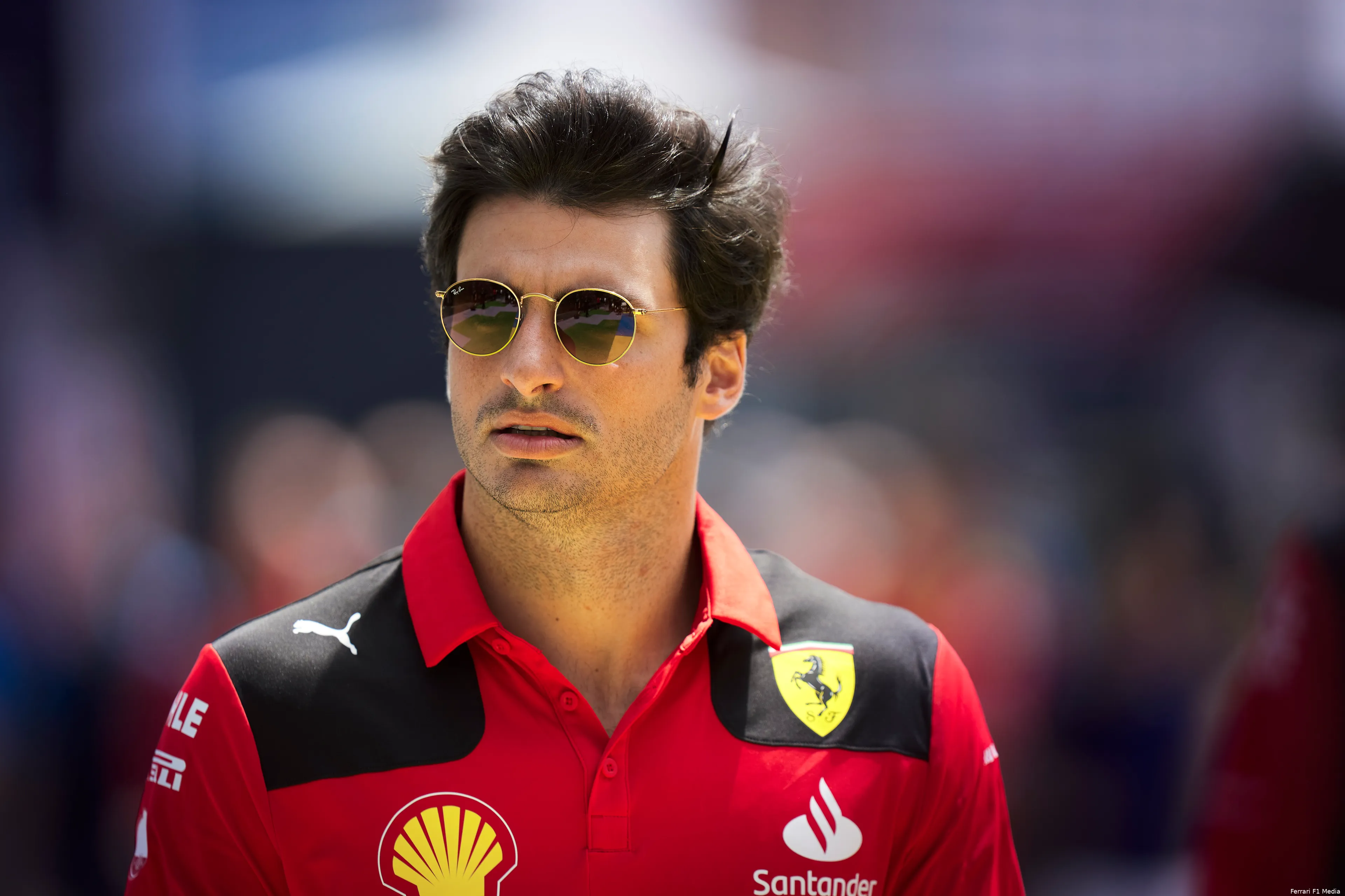 sainz ferrari zaterdag bril jeddah 2023