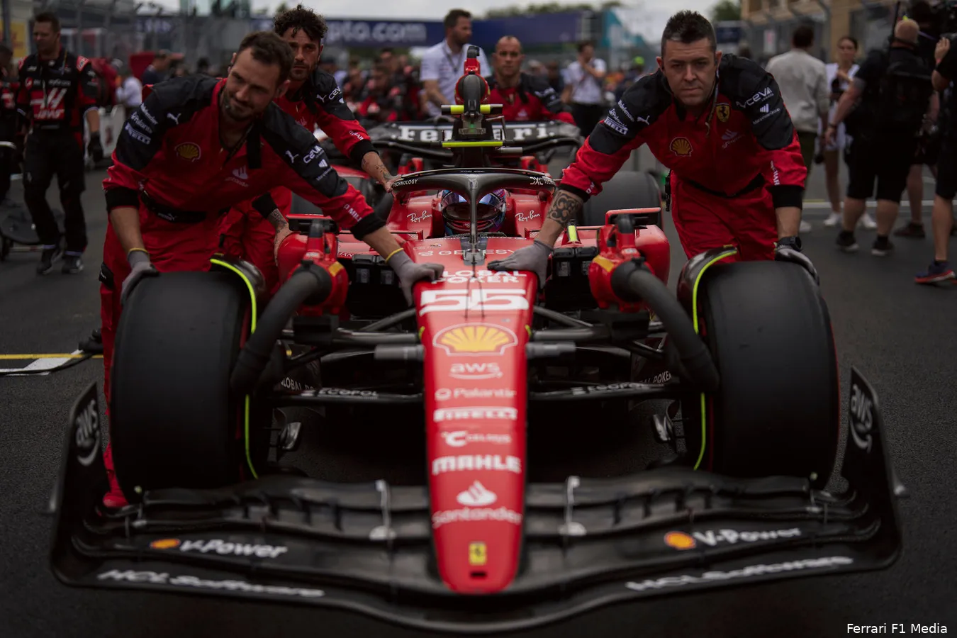 sainz sf 23 ferrari miami