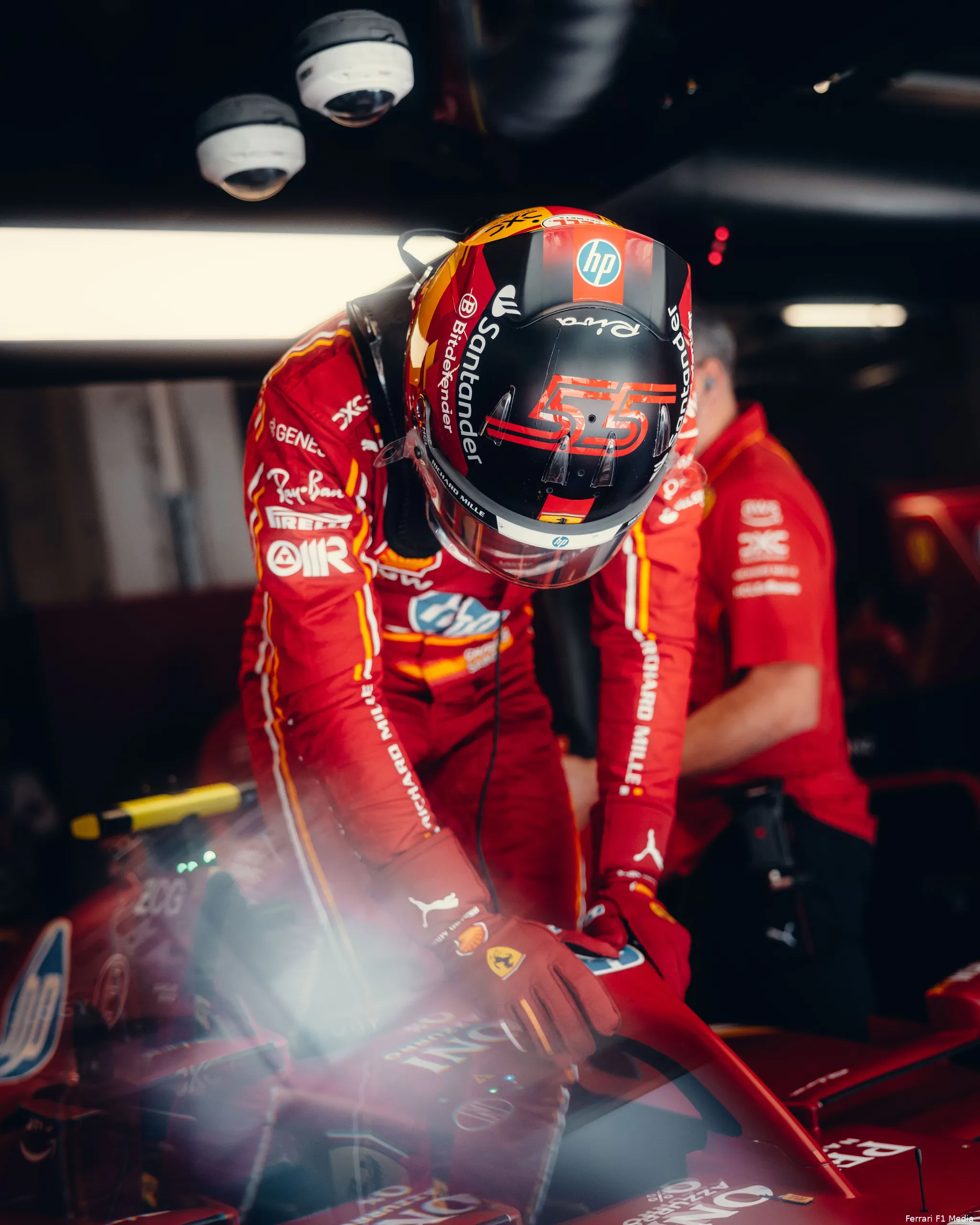 carlos sainz oostenrijk ferrari sprint helm