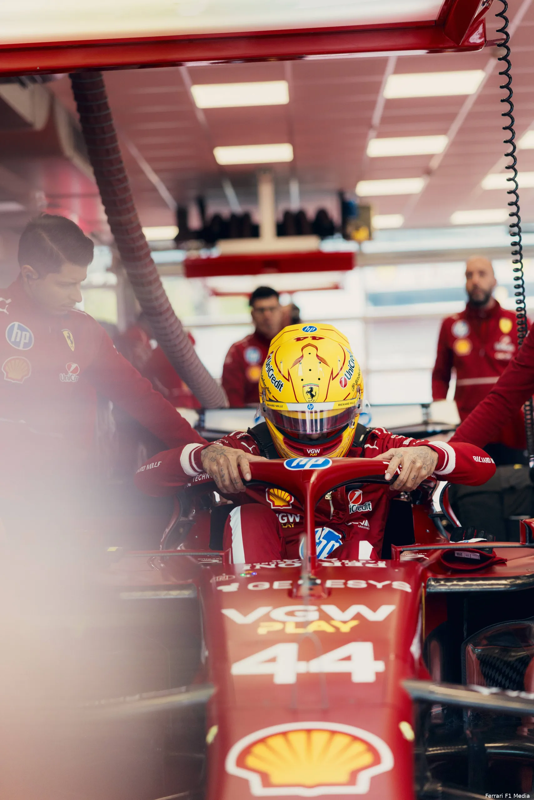 lewis hamilton sf 25 05scuderia ferrari lh fiorano 442d64f2 a175 41e7 898b d46e2a04984445