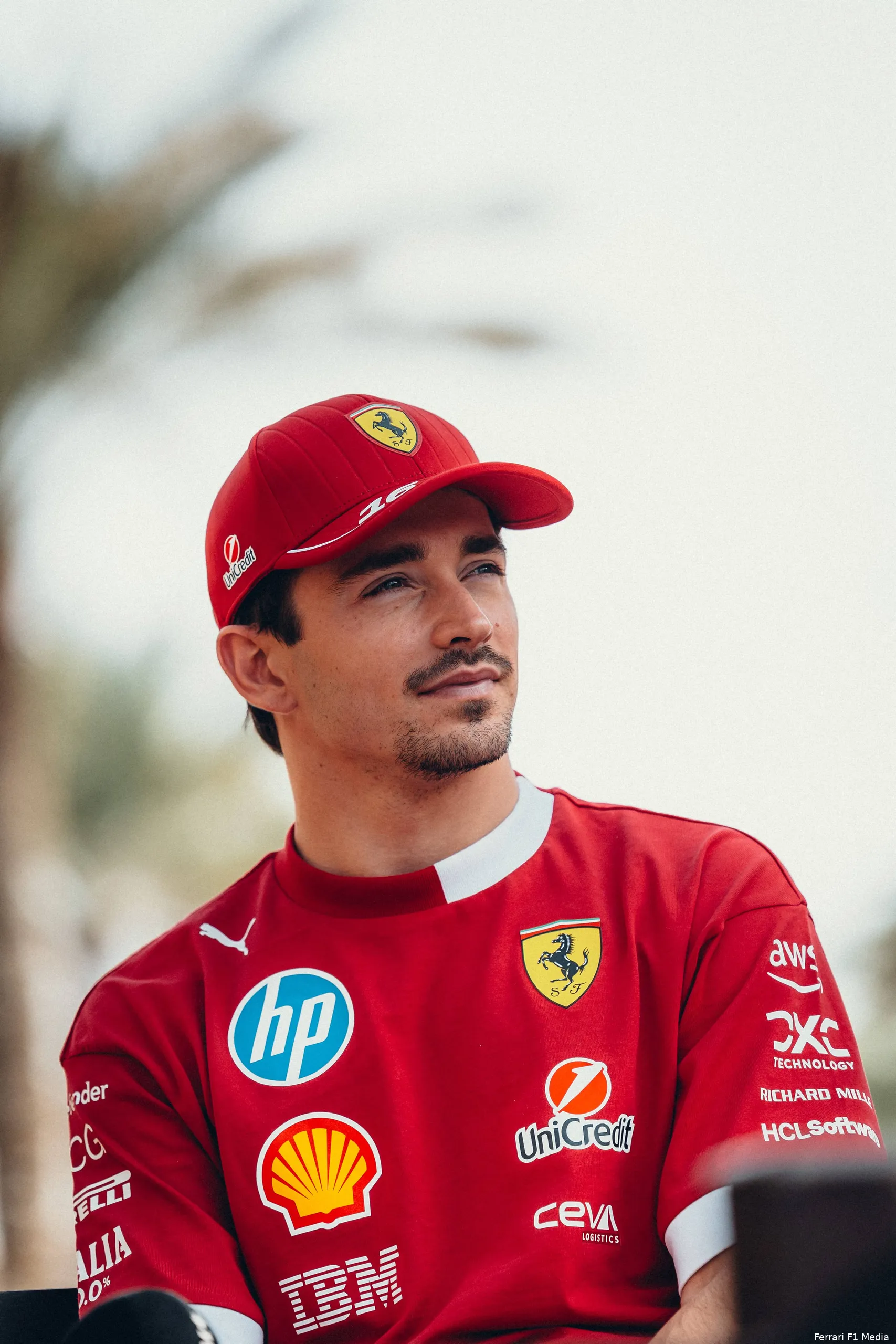 charles leclerc ferrari bahrein 2025 1