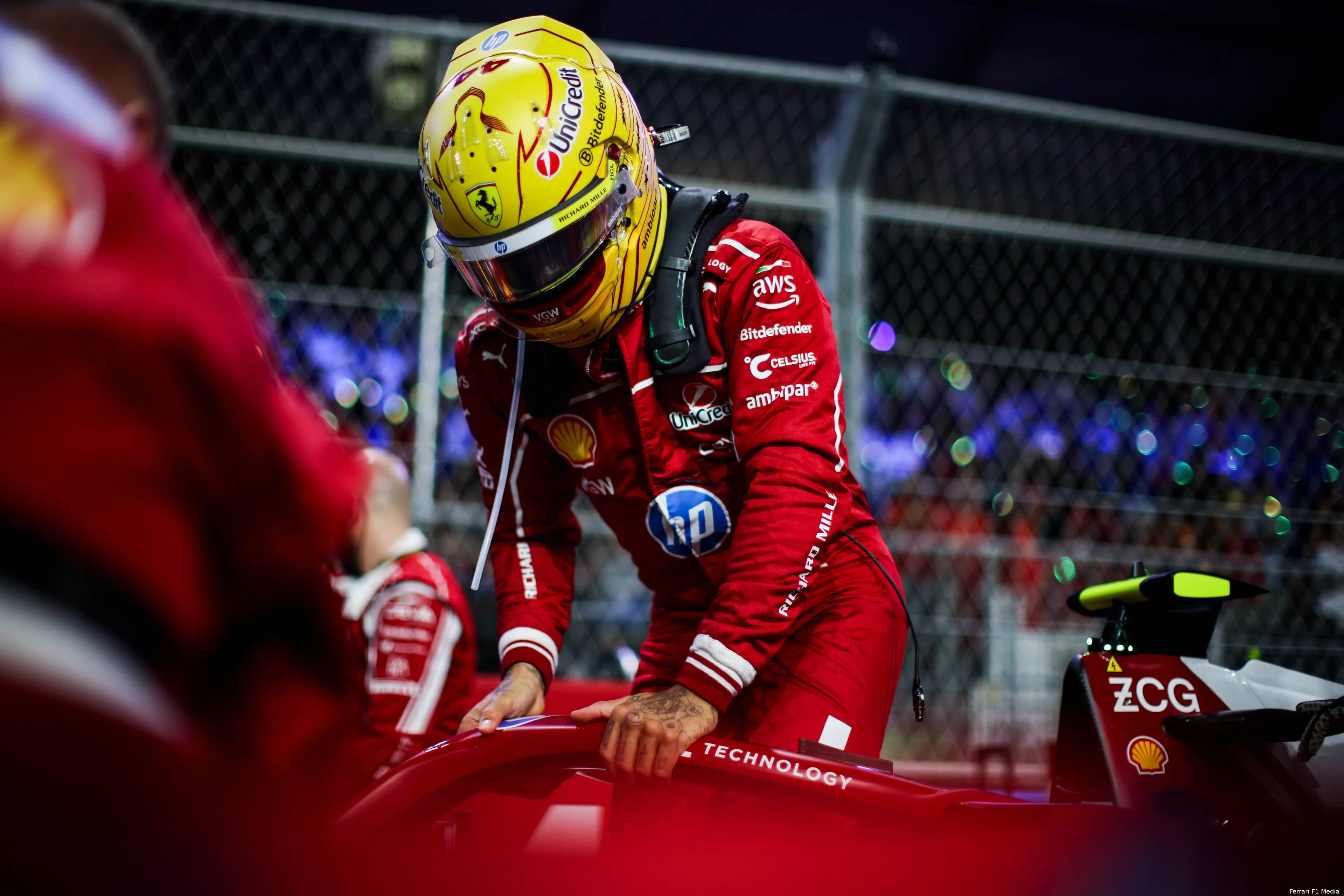 hamilton ferrari saoedi arabie zondag