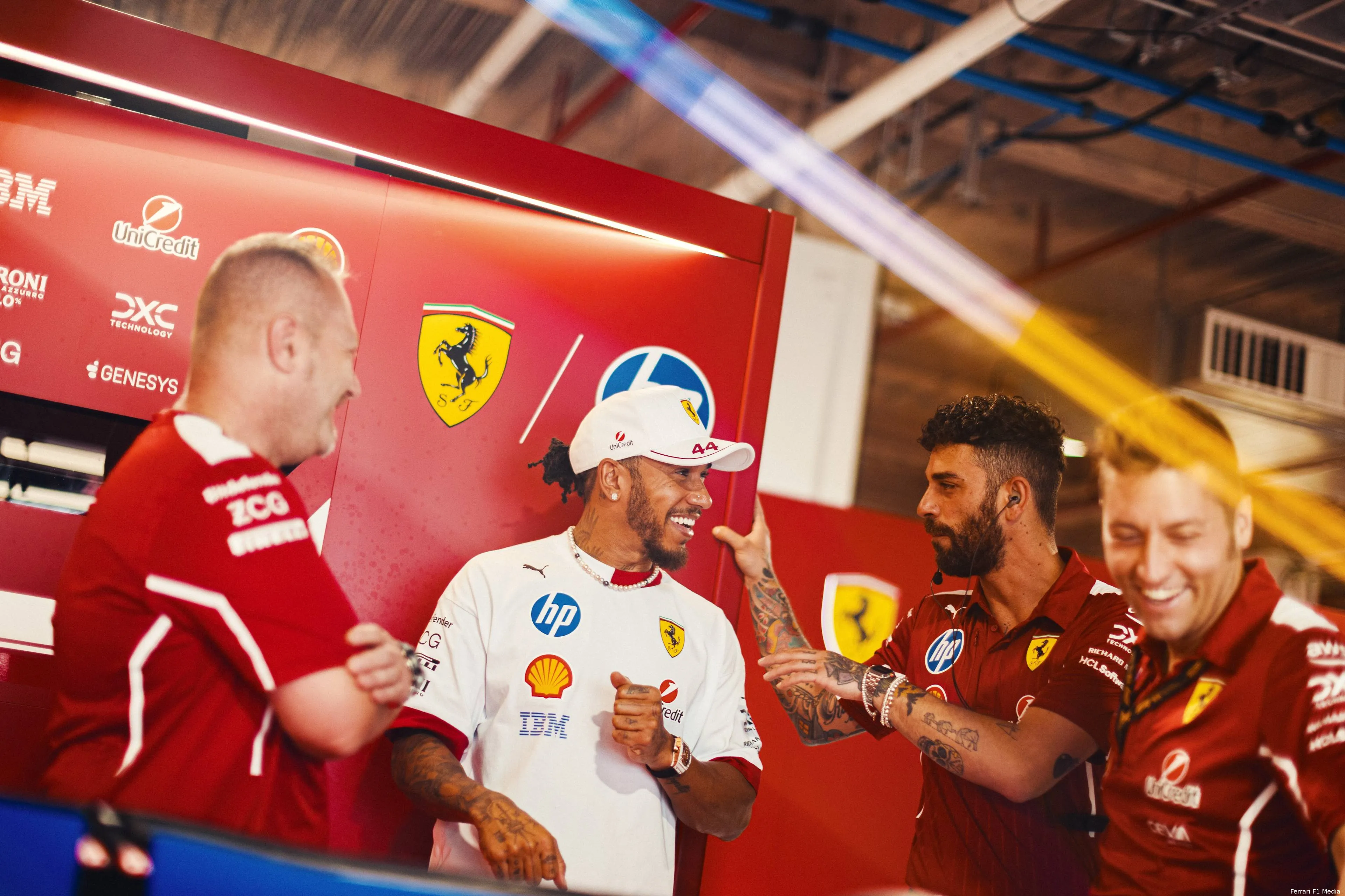 lewis hamilton ferrari 2025 miami zondag team