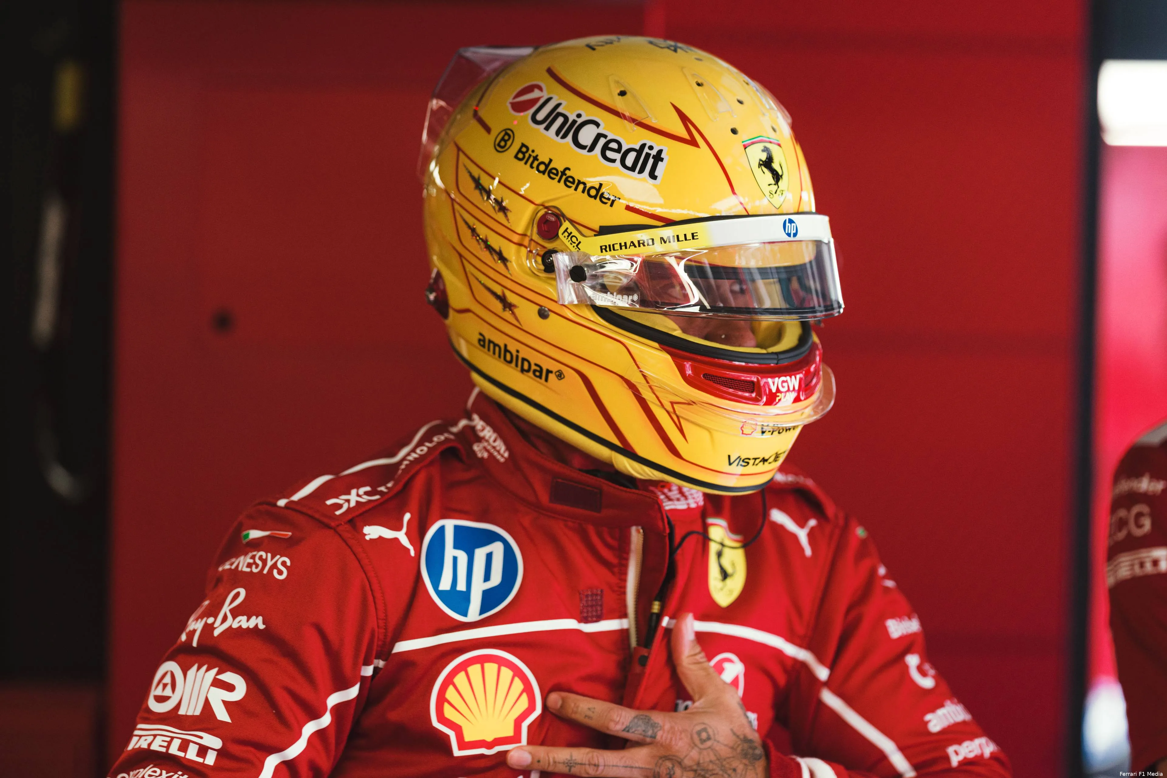 lewis-hamilton-ferrari-gp-hongarije-2025-vrijdag-2