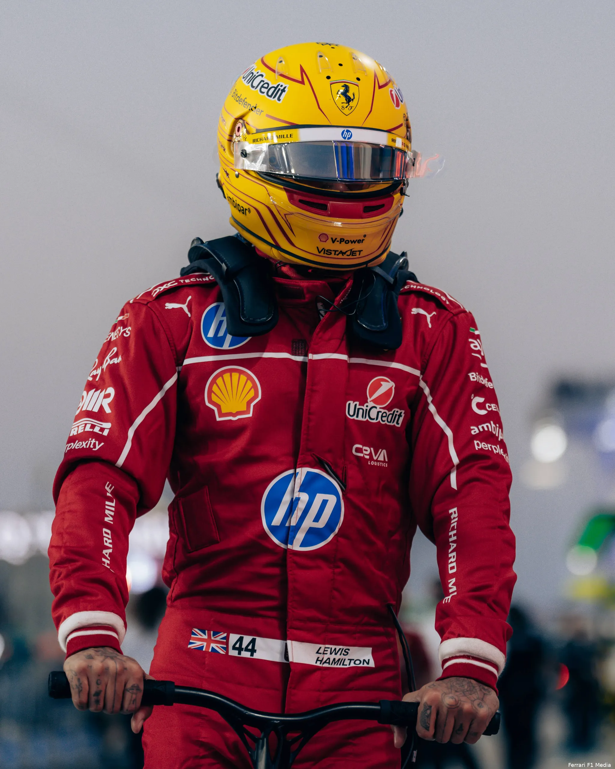 lewis-hamilton-ferrari-gp-qatar-2025-zaterdag