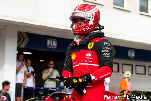 <i>Charles Leclerc was opnieuw de dupe van een strategische blunder van Ferrari.</i>