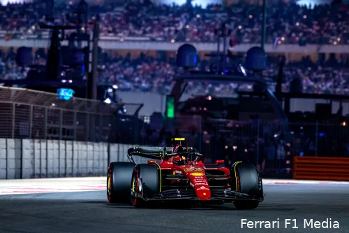 Carlos Sainz finishte in P4 bij de Grand Prix van Abu Dhabi 2022 en scoorde mooie punten voor het constructeurskampioenschap.