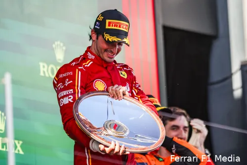 carlos sainz leclerc podium australie ferrari