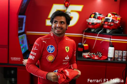 sainz ferrari abu dhabi 2024 4