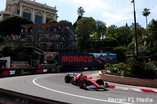 Hamilton kende geen bijzonder weekend in Monaco. Hij werd uiteindelijk vijfde.&nbsp;