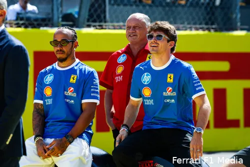 charles-leclerc-lewis-hamilton-fred-vasseur-ferrari-monza-italië