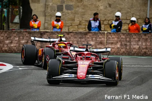 lewis-hamilton-charles-leclerc-ferrari-gp-azerbeidzjan-2025-zondag