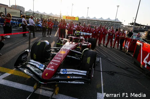 lewis-hamilton-ferrari-gp-abu-dhabi-2025-zondag-4