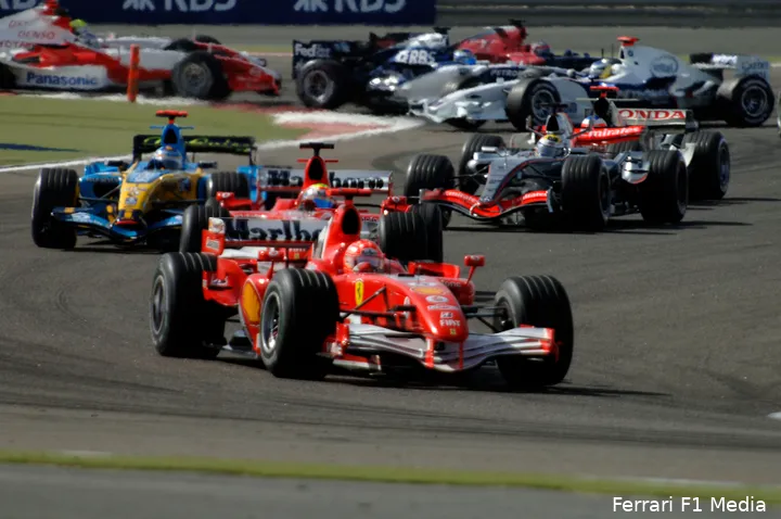 <i>In 2006 begon Michael Schumacher in Bahrein aan zijn elfde en laatste jaar bij Ferrari.</i>