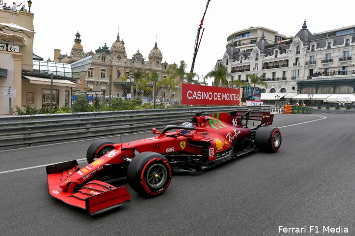 Hij is eigenlijk altijd wel snel in de straten van Monaco, maar een klinkend resultaat bleef tot nog toe uit voor thuisheld Leclerc. (Foto: Ferrari F1 Media)