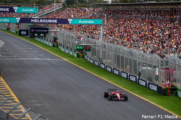 <i>Charles Leclerc reed een eenzame en dominante race in zijn Ferrari-bolide, waardoor hij zijn tweede overwinning van dit F1-seizoen boekte. (Foto: Ferrari F1 Media)</i>