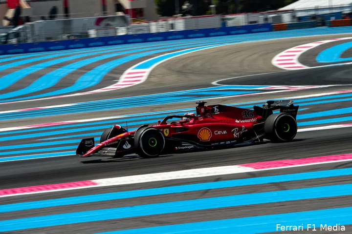 Charles
Leclerc in actie, kwalificatie GP Frankrijk 2022 op het Circuit Paul Ricard
(Foto: Ferrari F1 Media