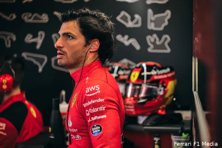 carlos sainz ferrari abudhabi