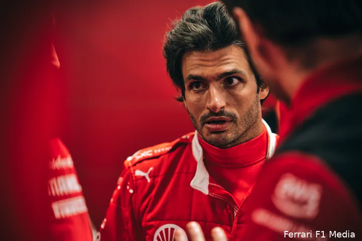 ferrari leclerc sainz lasvegas