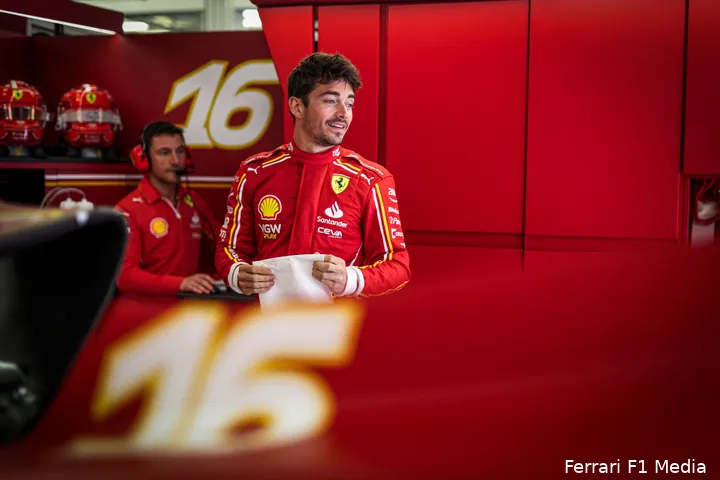 Leclerc heeft een extreem frustrerende en lastige race achter de rug in Bahrein. (Foto: Ferrari F1 Media)