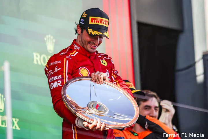 carlos sainz leclerc podium australie ferrari