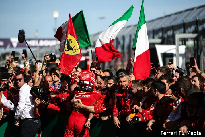 carlos sainz leclerc podium australie ferrari