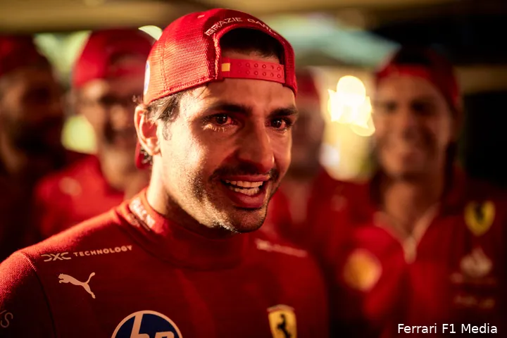 sainz ferrari abu dhabi 2024 6
