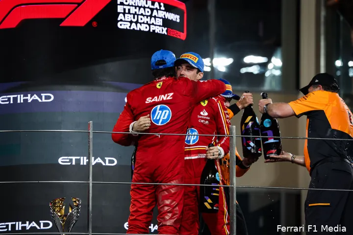 sainz leclerc ferrari 1