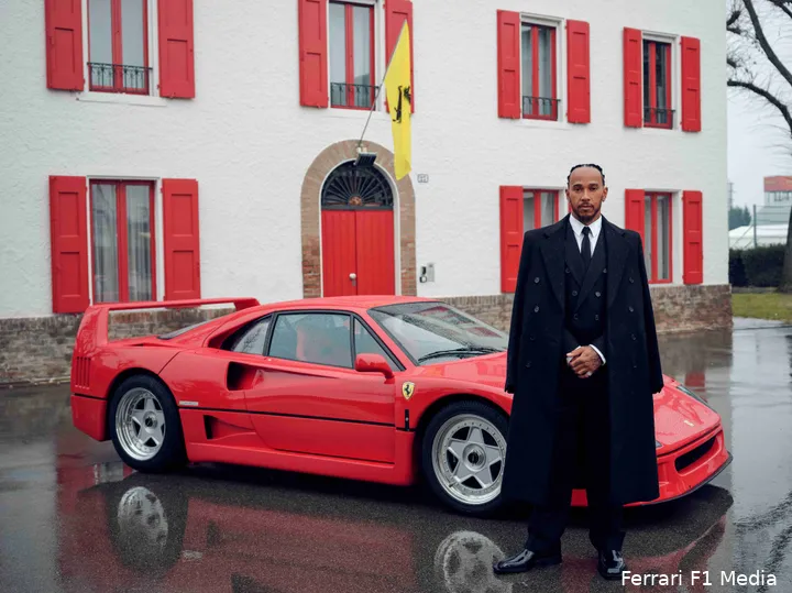 lewis hamilton maranello 2025 v2 79d35d52 55ba 4477 a425 5caa2e2db200