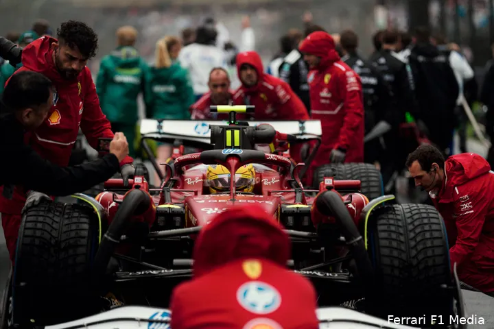 <i>Hamilton wist nog niet uit te blinken bij Ferrari.</i>