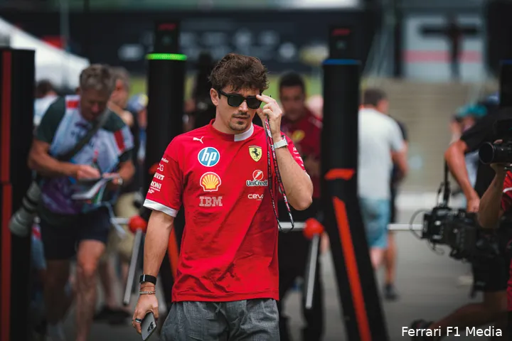 <i>Leclerc tevreden na zijn kwalificatie op de Red Bull Ring.</i>