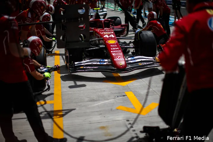 lewis-hamilton-ferrari-gp-hongarije-2025-vrijdag-5