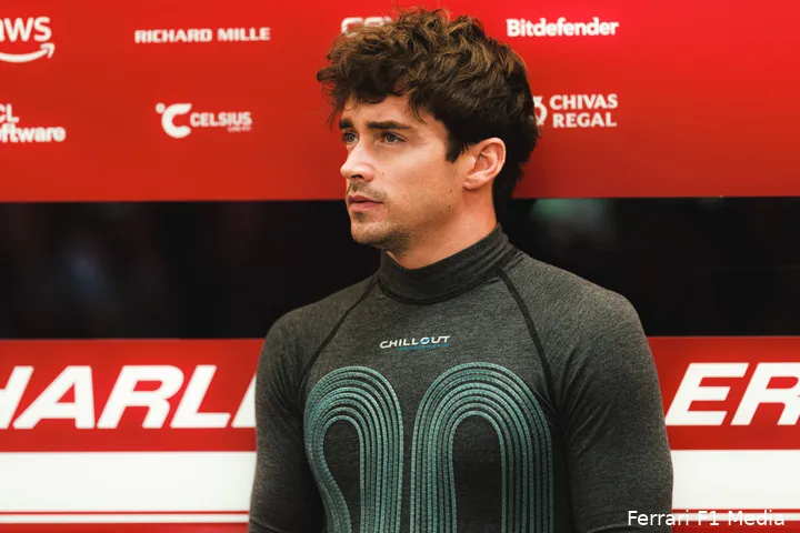 charles-leclerc-ferrari-singapore-vrijdag-4