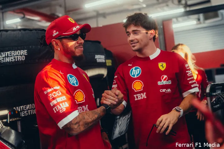 charles-leclerc-lewis-hamilton-ferrari-2025-gp-qatar-vrijdag