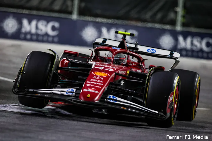 lewis-hamilton-ferrari-las-vegas-zondag-2025