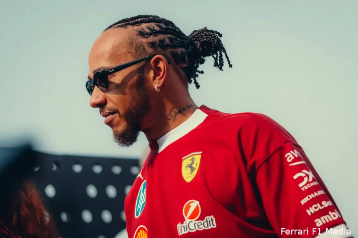 lewis-hamilton-ferrari-gp-abu-dhabi-2025-zondag