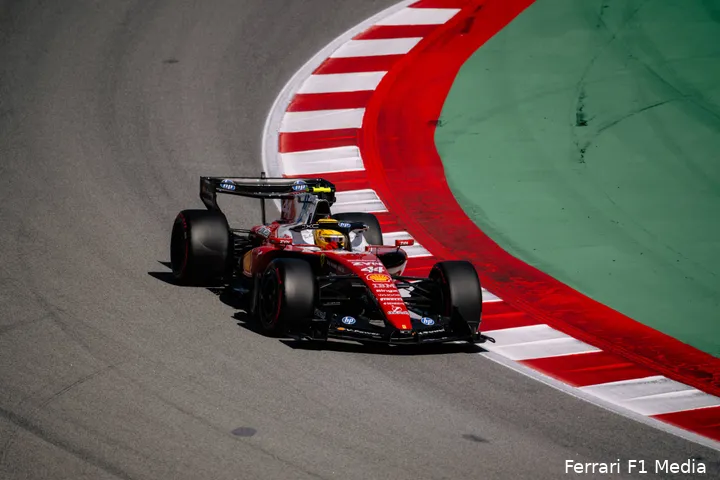 lewis-hamilton-ferrari-gp-barcelona-catalonië-2026-zaterdag-4
