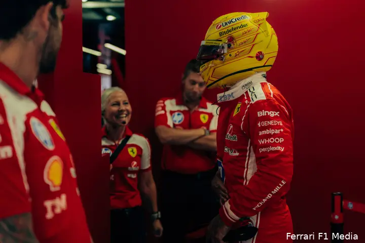 lewis-hamilton-ferrari-angela-gp-hongarije-2026-vrijdag
