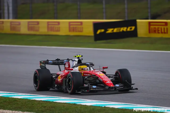 lewis-hamilton-sepang-maleisie-bahrein-sunday-2026-ferrari-2