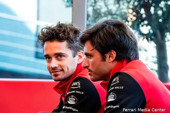 carlos sainz charles leclerc ferrari 2022f1662108723