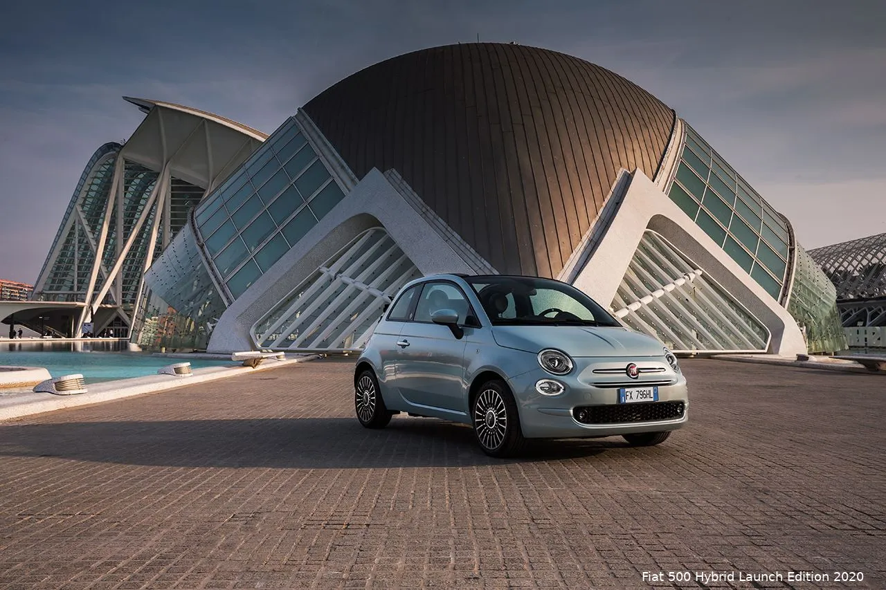 fiat 500 hybrid tre quarti statica
