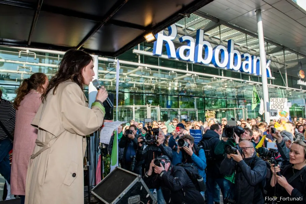 milieudefensie rabobank floor fortunati 16 mei 2023