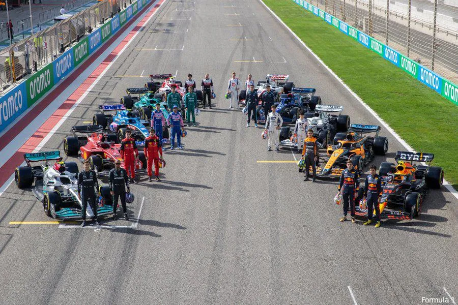 f1 racersf1647186058