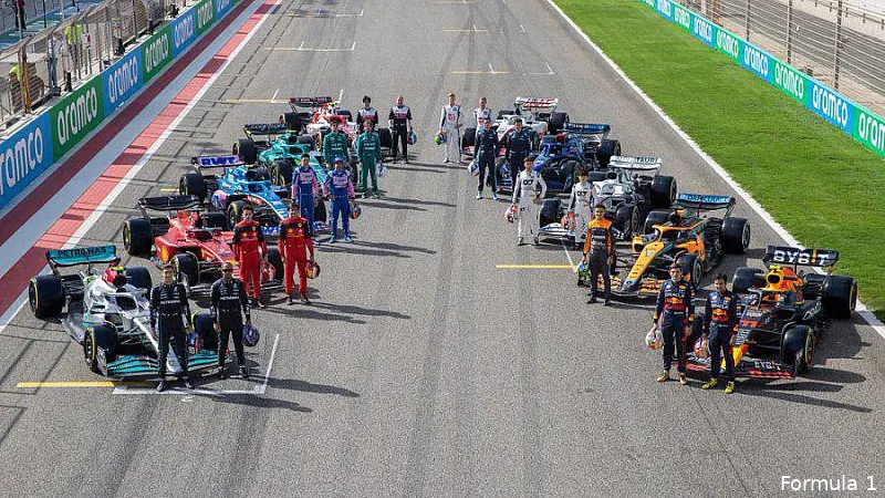 f1 racersf1647186058