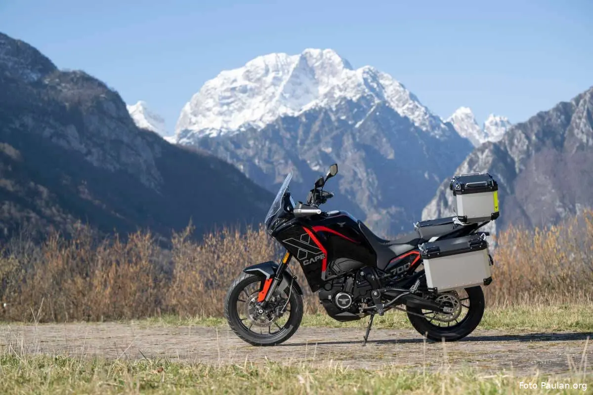Moto Morini X-Cape 700