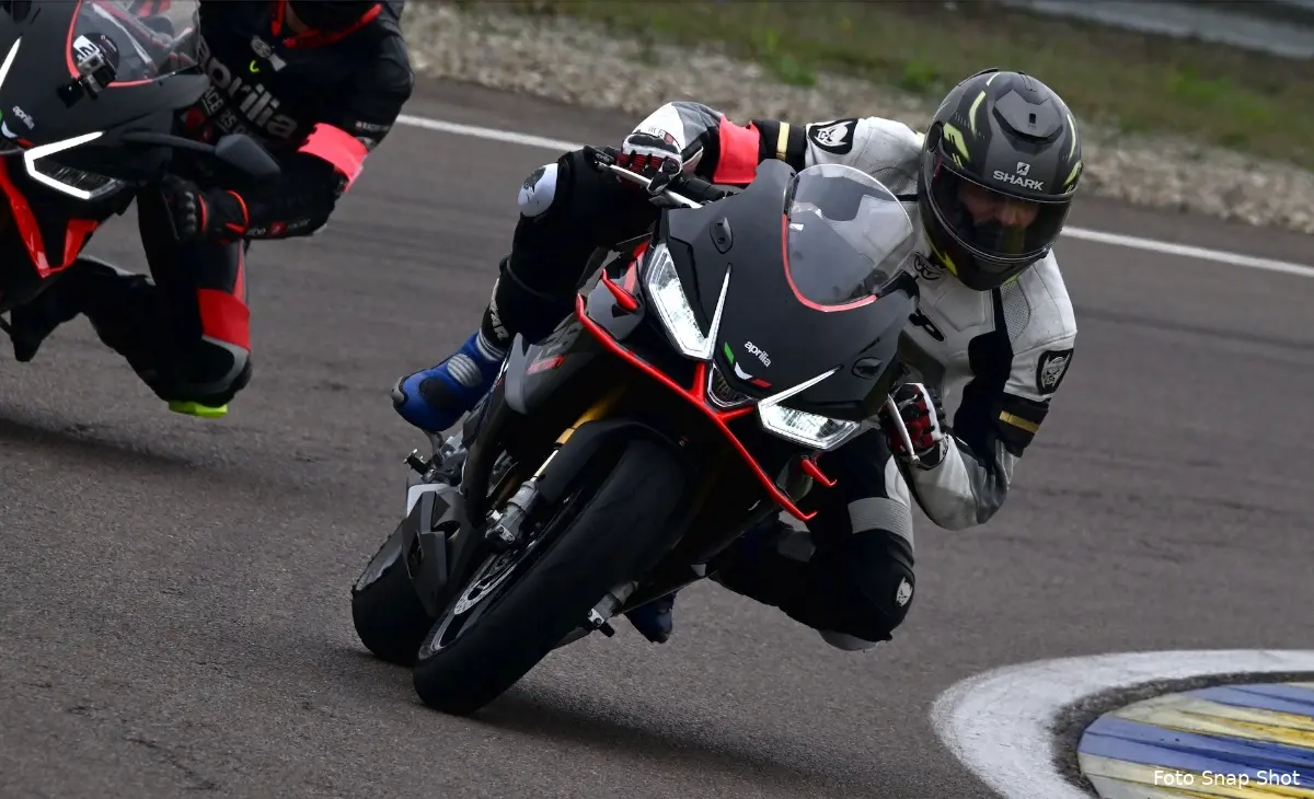 aprilia 1