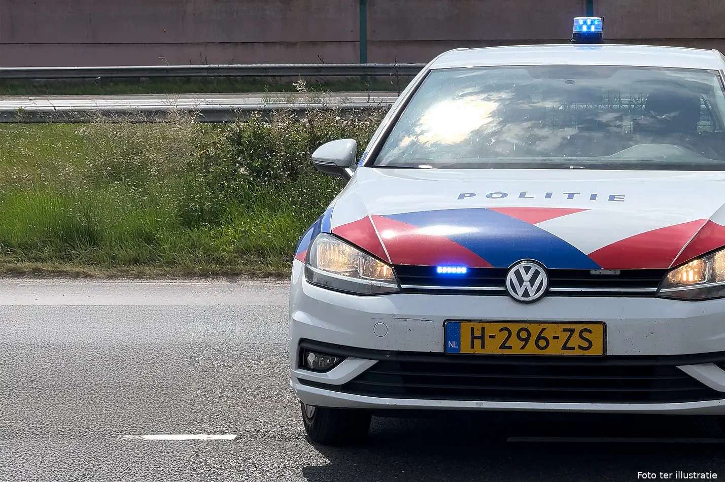 politieauto levi