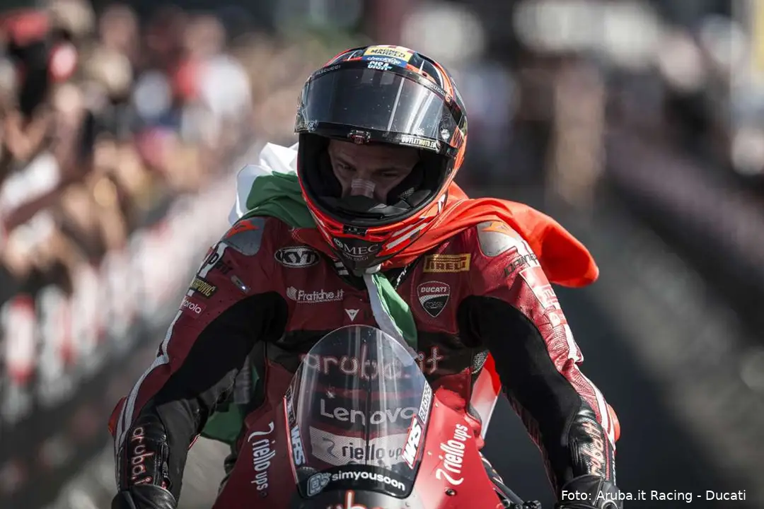 Nicolò Bulega pilota Aruba Ducati WorldSBK a Magny-Cours