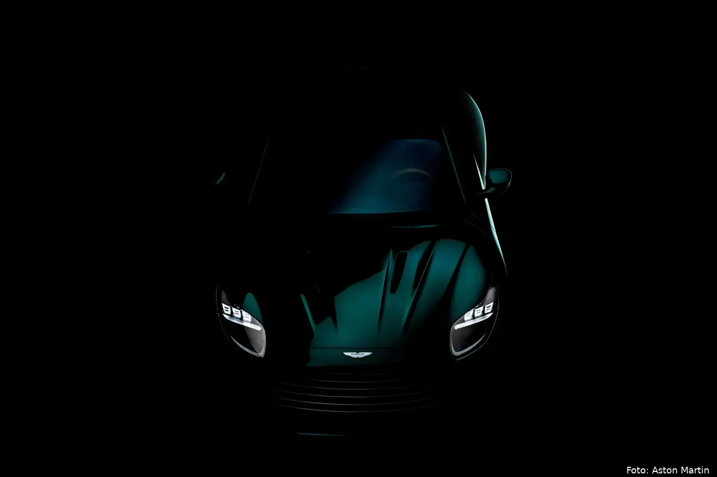 aston martin db grand tourer teaser 002 1