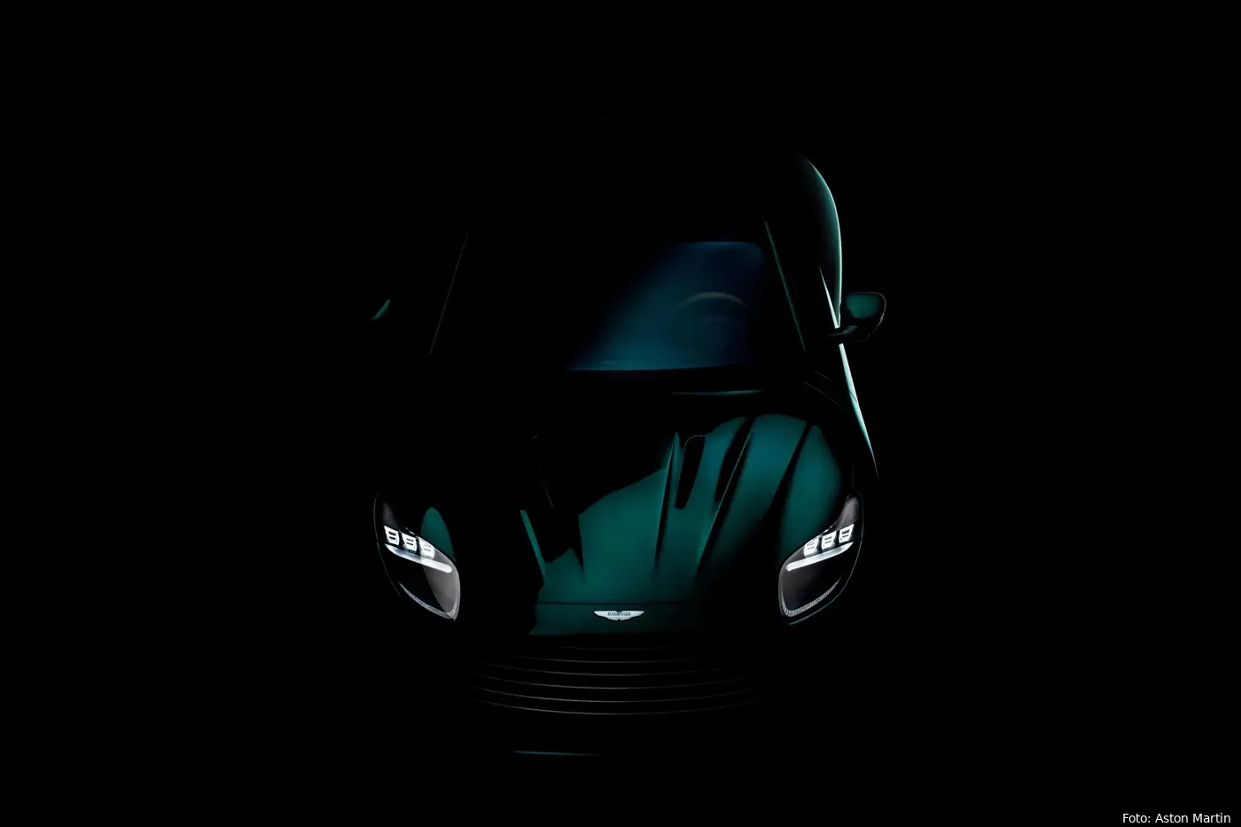 aston martin db grand tourer teaser 002 1